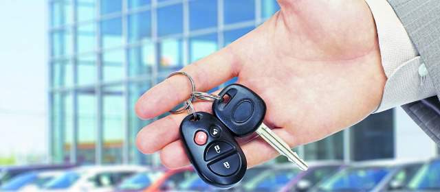 La seguridad que ofrecen los concesionarios son un factor determinante para decidirse a comprar auto en ellos. Foto: Shutterstock