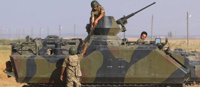Turquía confirmó que no quiere una guerra con Siria | La tensión entre las dos naciones aumentó por la caída de misiles sirios en un pueblo turco, que acabó con la vida de una familia. FOTO REUTERS