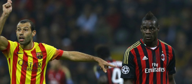 El error de Mascherano fue un mal entendimiento con Piqué, que fue aprovechado por un avispado Kaká. FOTO AP