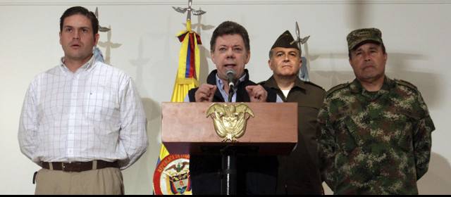 Es muy probable que guerrilleros de las Farc, tras combate en Maicao, estén en Venezuela: autoridades | Colprensa | El presidente Juan Manuel Santos dijo el lunes que el accionar guerrillero es respuesta de un acto de desespero.