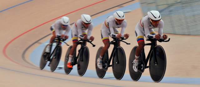 Por fin llegó el oro en el ciclismo | La cuarteta de Colombia logró anoche la primera medalla de oro en la pista. FOTO AGENCIAUNO.