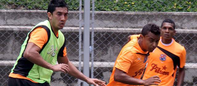 En el Medellín, Hernández lleva vocería costeña | Mauricio Arroyo y John Hernández, dos cartageneros que prestan sus servicios al Independiente Medellín. FOTO JULIO CÉSAR HERRERA