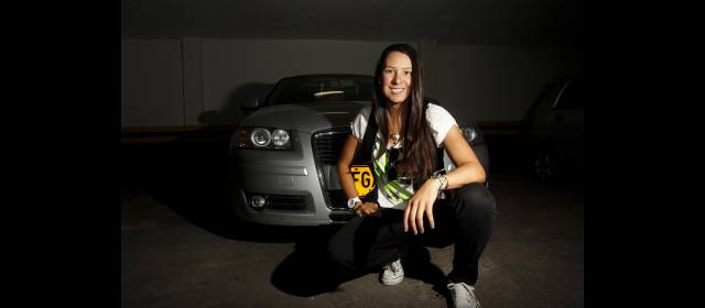 Manuela Vásquez respira gasolina desde el vientre | Manuela apunta en el mediano plazo a correr en la categoría WTCC del mundial de Turismos. FOTO COLPRENSA