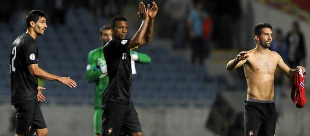 Los lusos necesitaban que Rusia perdiera en Azerbaiyán y marcar al menos seis goles a Luxemburgo para conseguir el cupo directo. FOTO AP