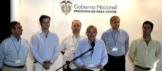 Farc respaldan reelección de Santos en favor del diálogo | El equipo negociador del Gobierno ha insistido en que antes de finalizar este año deben darse un acuerdo de paz. FOTO ARCHIVO