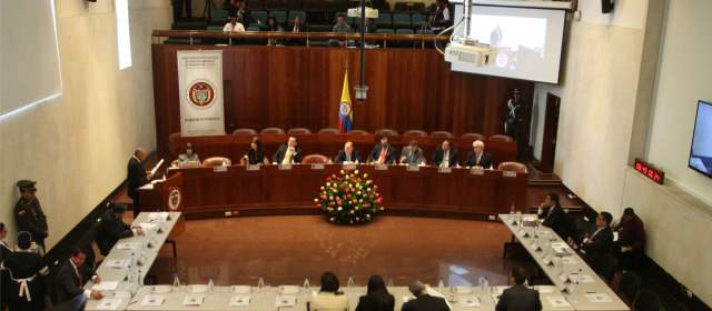 Polémica por propuesta de guerrilleros en política | Corte Constitucional definirá si guerrilleros condenados participan o no en política. FOTO COLPRENSA
