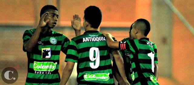 Infantiles divierten en la Marte | Antioquia está invicto en semifinales. FOTO Manuel Saldarriaga