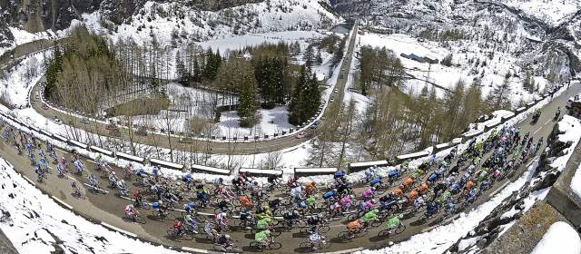 La nieve no frena a Colombia