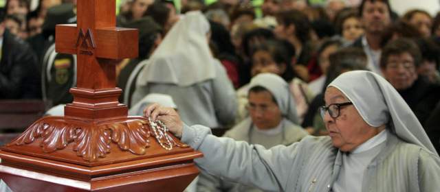 Reliquias de Santa Laura se exhibieron en la Catedral Primada |