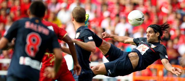 Falcao está "al mismo nivel que Cristiano y Messi", según su compañero Cisma | FOTO REUTERS