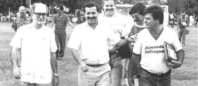Antonio Roldán y su legado vigente | En el centro, una imagen de Antonio Roldán que lo retrata como era: alegre, amable y metido en el deporte. FOTO ARCHIVO