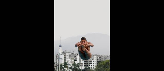Los clavados y su nuevo vuelo | Alejandro Arias es uno de los prospectos de los clavados. FOTOS JULIO CÉSAR HERRERA