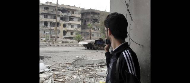 Rebeldes sirios esperan amnistía | Cerca de 30 personas, entre ellas numerosos menores, murieron ayer en los bombardeos de las tropas del régimen sirio. Reuters