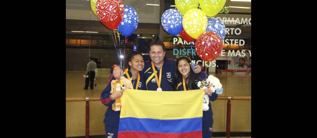 Sin desempacar, rumbo a Cuba | Silvia Galeano, Óscar Guevara y Valeria López, el aporte paisa a la Selección Colombia. FOTO CORTESÍA