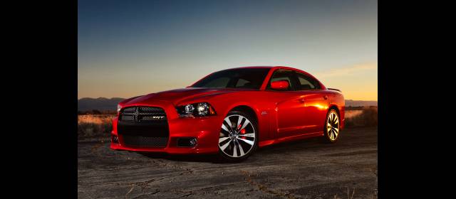 Tres bólidos llegan al país | El desarrollo de este modelo refleja la nueva época de la marca Chrysler, tras superar la bancarrota y adquirir Fiat. FOTO CORTESÍA