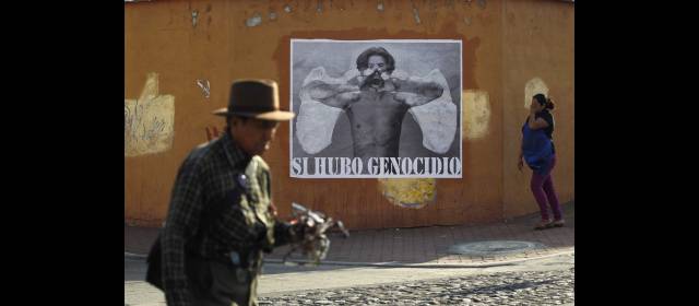 Condena de 80 años a Ríos Montt no cesa búsqueda de desaparecidos | Las secuelas del conflicto guatemalteco todavía están vivas. Mientras continúan las labores de identificación de las osamentas halladas, la lucha política continúa para que el gobierno reconozca que efectivamente se trató de un genocidio. FOTO REUTERS