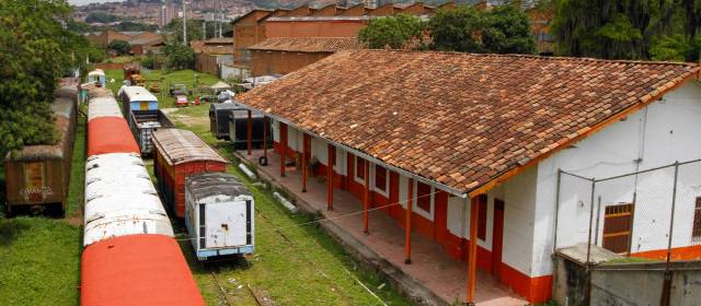 Bello: Historias de algodones y locomotoras | La historia de los Ferrocarriles Nacionaales estuvo atada a la del municipio de Bell. En sus talleres se formaron los más prestantes mecánicos ferroroviarios del país. FOTO DONALDO ZULUAGA