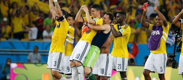 James, su reino es de este Mundial | James Rodríguez, la gran figura ayer del partido Colombia 2-Uruguay 0 y del Campeonato Mundial, por encima de estrellas como Messi y Neymar. FOTO JUAN A. SÁNCHEZ, ENVIADO ESPECIAL-BRASIL