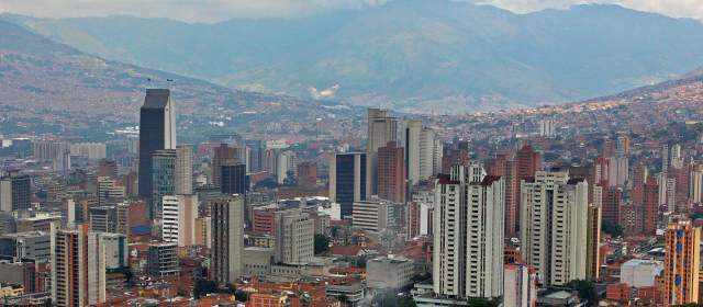 Crear 60 mil empleos en Medellín | FOTO ARCHIVO