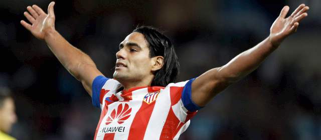 Falcao, más arriba del cielo con el Atlético | FOTO REUTERS