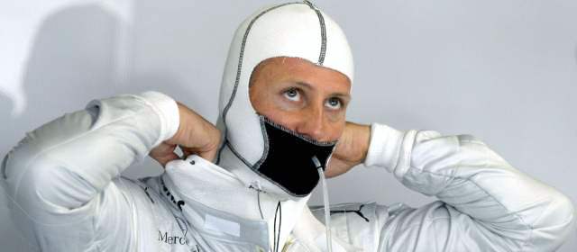 Michael Schumacher tuvo el mejor tiempo en el primer entrenamiento libre en Monza |