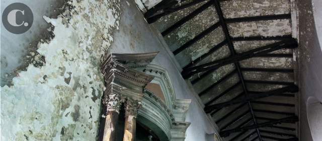 Estudian reparación del Señor Caído de La Candelaria | La basílica menor fue reabierta en la tarde del pasado sábado. Allí caben, sentadas, unas 750 personas. FOTO EDWIN BUSTAMANTE