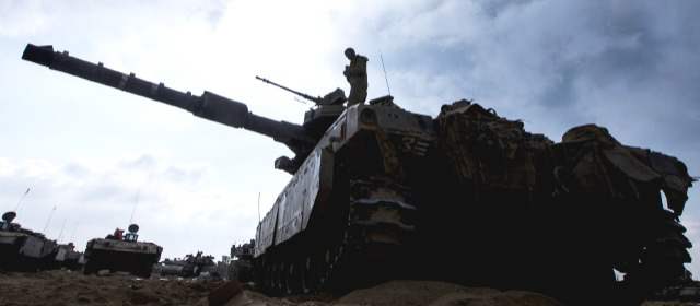 Israel y Hamas cometen crímenes de guerra: ONU | El primer ministro israelí, Benjamin Netanyahu, afirmó ayer que la operación "Margen Protector" se prolongará hasta que se destruyan todos los túneles construidos por Hamas. FOTO AFP