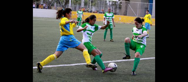 Clasifican paisas y tolimenses | Segunda goleada de Antioquia en la Marte 1. Ya le había marcado 7-0 a Nariño. FOTO JAIME PÉREZ