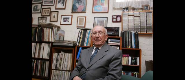 Rafael Vega: adiós al literato y melómano | Rafael Vega B. era doctor honoris causa de la U. de A.
