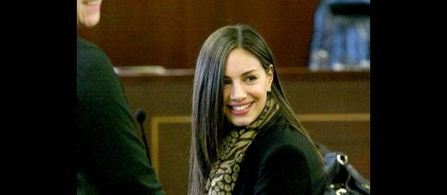 Valerie prefirió guardar silencio | Valerie está procesada por el delito de tentativa de falsedad en documento público en el caso AIS . FOTO COLPRENSA