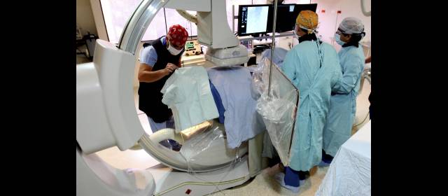 Tres horas que valen oro para el cerebro | La clínica Las Vegas ofrece atención inmediata a los pacientes que tienen accidentes cerebrovasculares y que llegan con ellos a la sala de urgencias. FOTOS JULIO CÉSAR HERRERA.
