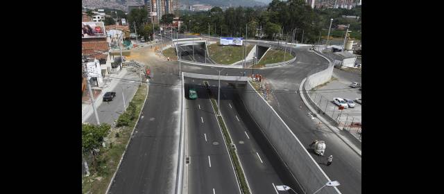 En movilidad, Bello sumará fotomultas y parquímetros | El intercambio de Madera, abierto en diciembre, mejoró la movilidad de Bello. FOTO RÓBINSON SÁENZ