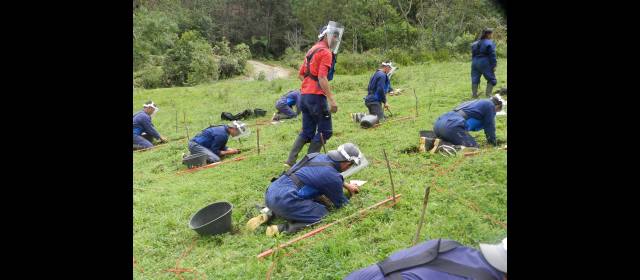 Campesinos se capacitan en desminado | Una ONG internacional capacitará a 39 campesinos del oriente antioqueño. FOTO CORTESÍA