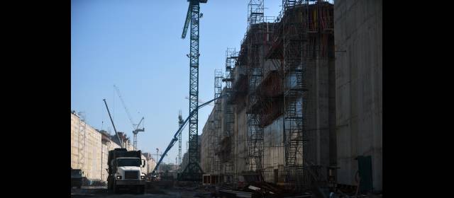 CE mediará para no parar obras del Canal de Panamá | Argos decidió duplicar su capacidad de producción de la planta de Panamá hasta 1,4 millones de toneladas al año. FOTO AFP