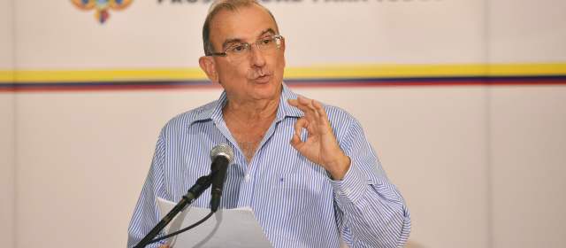 "El fin del conflicto abre la puerta a la constitución de nuevos partidos": De la Calle |