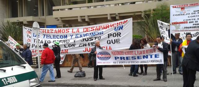 Más de 3.000 trabajadores de telecomunicaicones reclamaron justicia |