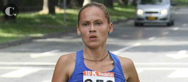 Tabares vuelve a escena en Maratón de las Flores | Carolina Tabares, 28 años, se afianza como una de las mejores fondistas de Colombia. FOTO ROBINSON SÁENZ