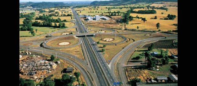A viajar sin barreras por Colombia de norte a sur y oriente a occidente | Carreteras como estas son las que ISA maneja en concesión en Chile. FOTO CORTESÍA DE ISA
