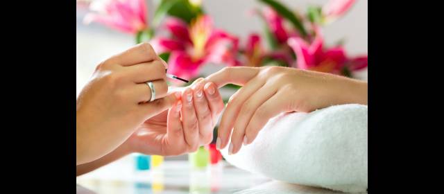 Póngale mayor atención a la salud del pelo y de las uñas | Las mujeres son más susceptibles a los hongos en las uñas. Para su arreglo, se sugiere usar elementos propios. FOTO SHUTTERSTOCK