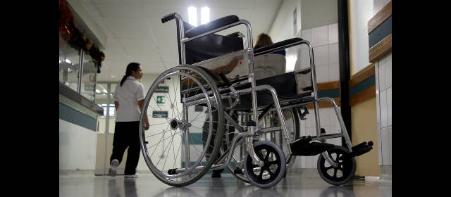 ACHC enumera opciones para salir de la crisis | El Hospital General tiene una capacidad de 418 camas y el Pablo Tobón tiene en funcionamiento 371. En ambos casos esperan el flujo de recursos para afrontar la crisis. FOTO JULIO CESAR HERRERA.