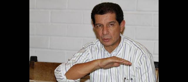 Acuerdo es solo una lista de buenas intenciones: Lafaurie | Lafaurie asegura que reconocer el histórico abandono del campo es importante, pero cuestiona que de la negociación sobre tierras hay "mucho ruido y poco acuerdo". FOTO DONALDO ZULUAGA