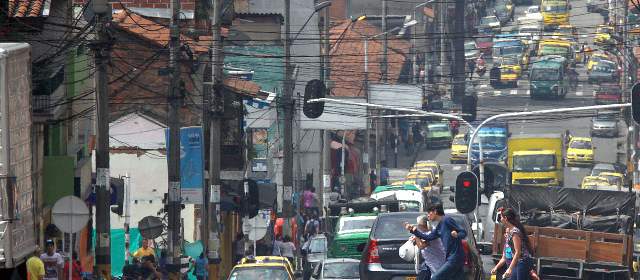 Colombianos consumieron 32,27 billones de pesos en julio, un 4,2% más que el año pasado | FOTO ARCHIVO