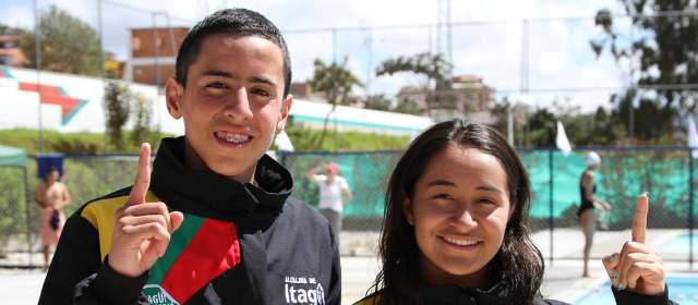 Apartadó repunta y Medellín se hace inalcanzable | Mateo Naranjo y Luisa Muñoz, son los amos de los Juegos Departamentales. Entre los dos ganaron diez doradas. FOTO CORTESÍA INDEPORTES