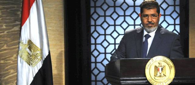 Egipto: Mohamed Mursi, presidente electo, comienza a preparar su equipo de gobierno | Mursi aseguró en su primer discurso a la nación que será "el presidente de todos los egipcios" y que su país mantendrá todos los acuerdos internacionales suscritos. FOTO REUTERS