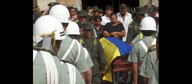 Frustraron ilusión de Cristian de crecer en la Policía | La muerte de Cristian, a sus 19 años, causó conmoción en Valparaíso, donde lo despidieron como a un héroe. FOTO CORTESÍA
