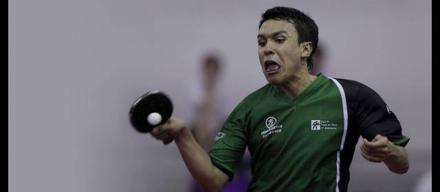 Álex, cuatro veces de oro en la mesa | FOTO Coldeportes