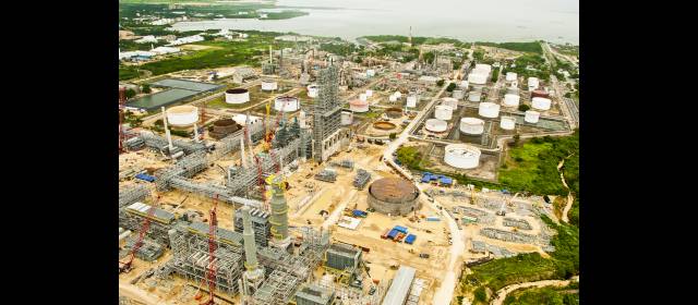 Entrega y costo total de Reficar se conocerán en dos semanas | La expansión de Reficar contempla la construcción y puesta en operación de 14 unidades de producción. FOTO CORTESÍA