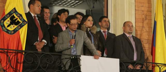 Gabinete del exalcalde Gustavo Petro ratificó su renuncia | FOTO ARCHIVO