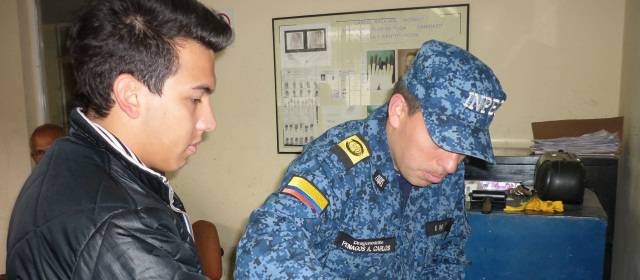 Nuevos testigos afectarían proceso Colmenares | Carlos Cárdenas fue recluido en la cárcel Modelo de Bogotá luego de que el juez 41 de garantías le dictará medida de aseguramiento en centro carcelario por su presunta responsabilidad en la muerte de Luis Andrés Colmenares. FOTO COLPRENSA