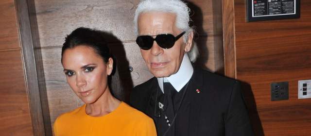 Victoria Beckham cumplió su sueño de ser fotografiada junto a Karl Lagerfeld |